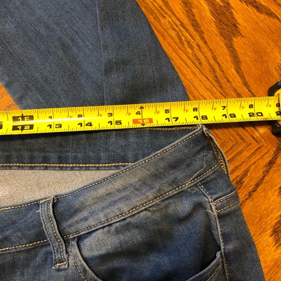 Ms. Cello Jeans - Picture 7 of 8